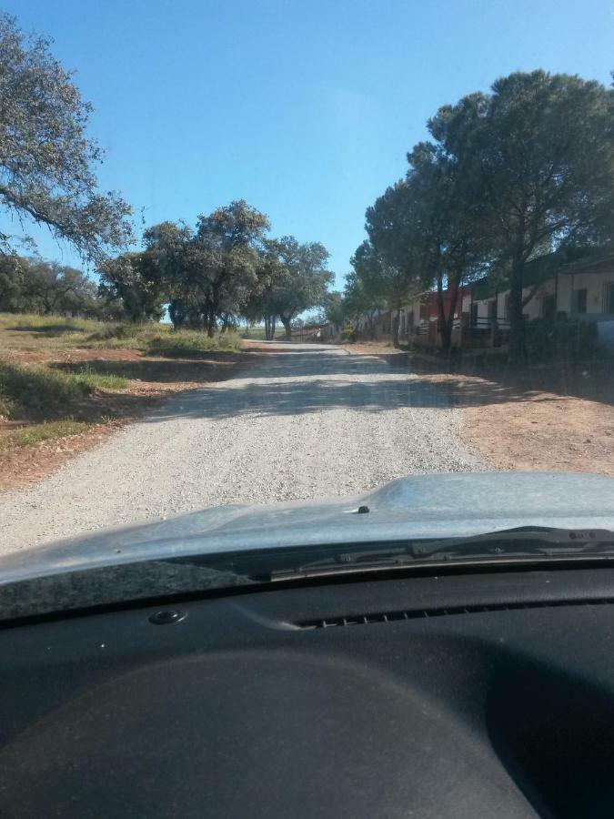 El Romerito Pension Zalamea la Real Buitenkant foto