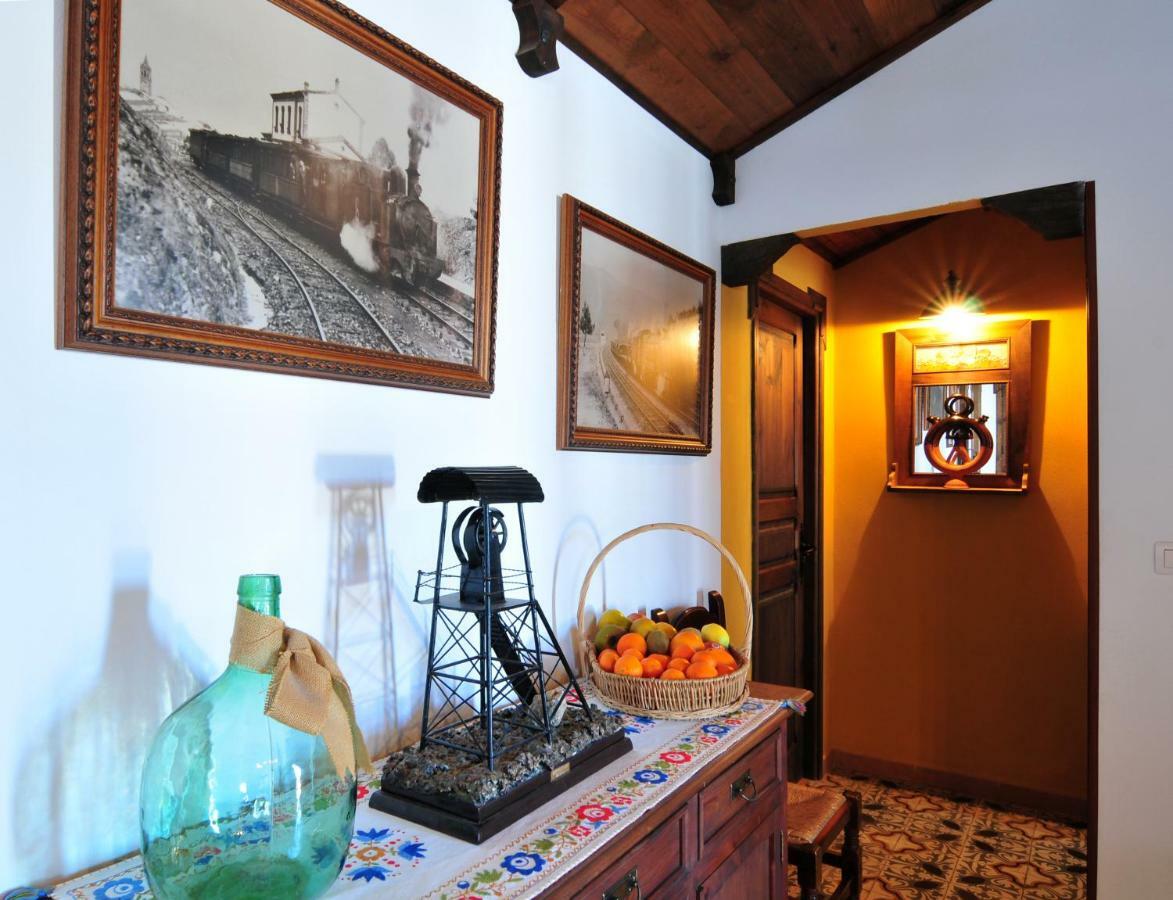 El Romerito Pension Zalamea la Real Buitenkant foto