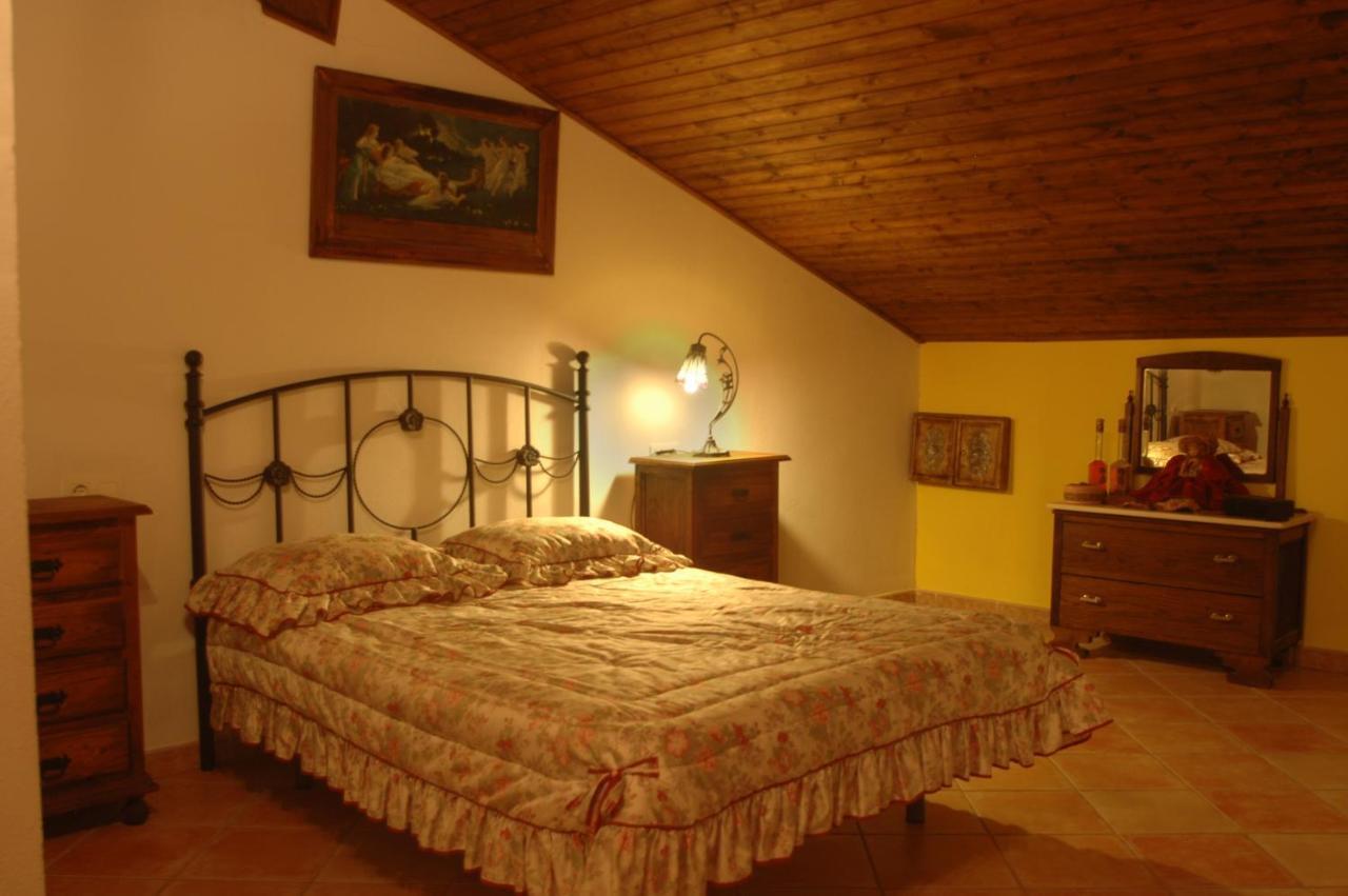 El Romerito Pension Zalamea la Real Buitenkant foto